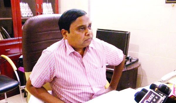 मेडिकल अवकाश पर मैं अपनी मर्जी से जा रहा हू : कल्लूरी मेडिकल अवकाश पर मैं अपनी मर्जी से जा रहा हू : कल्लूरी