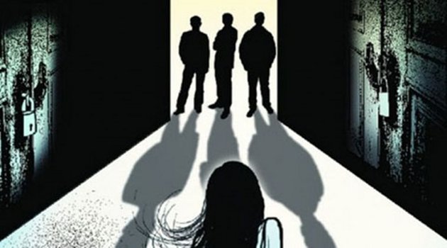 रिश्तेदारों ने लूटी युवती की अस्मत, बेहोशी की हालत में छोडा रिश्तेदारों ने लूटी युवती की अस्मत, बेहोशी की हालत में छोडा
