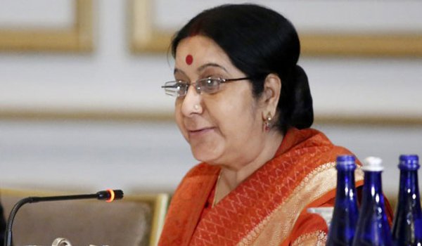 यूएई में तीन भारतीयों की मौत, सुषमा ने अफसरों को दिए निर्देश यूएई में तीन भारतीयों की मौत, सुषमा ने अफसरों को दिए निर्देश