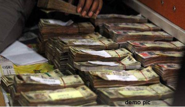 नोटबंदी के बाद भी पुलिस ने करोड़ों रुपए जब्त किए