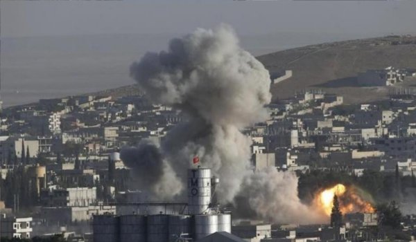 सीरिया में मस्जिद पर हवाई हमले में 42 मरे