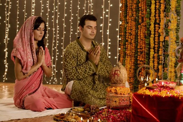 13 अप्रेल से पहले करें ये काम और हो जाएं माला-माल 13 अप्रेल से पहले करें ये काम और हो जाएं माला-माल