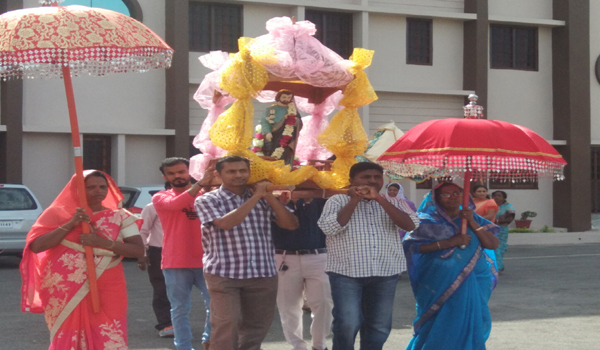 धूमधाम से मनाया सेंट जोसेफ का वार्षिकोत्सव धूमधाम से मनाया सेंट जोसेफ का वार्षिकोत्सव