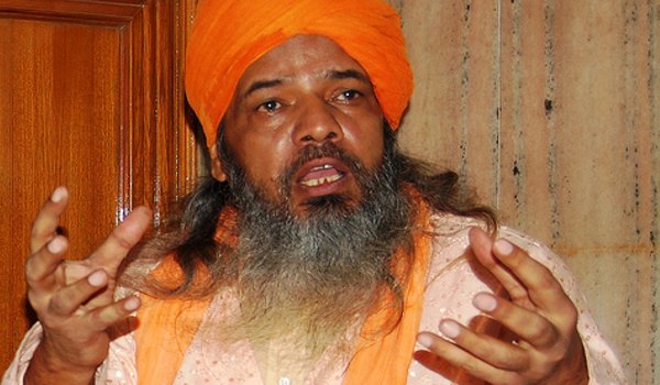 सूफी संतों की दरगाह में हों राष्ट्रवाद के सम्मेलन, नेशनल पीस कान्फ्रेंस में जुटे धर्मगुरु सूफी संतों की दरगाह में हों राष्ट्रवाद के सम्मेलन, नेशनल पीस कान्फ्रेंस में जुटे धर्मगुरु