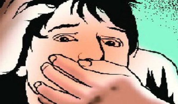 दिल्ली में 9 साल के बच्चे के साथ 5 नाबालिगों ने किया गैंगरेप दिल्ली में 9 साल के बच्चे के साथ 5 नाबालिगों ने किया गैंगरेप