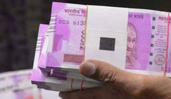 हैदराबाद : नोट बदलने वाले गिरोह का खुलासा, नौ अरेस्ट हैदराबाद : नोट बदलने वाले गिरोह का खुलासा, नौ अरेस्ट