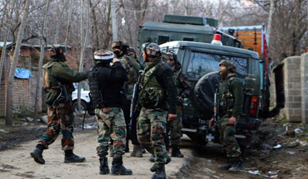 पुलवामा के त्राल में मुठभेड़, पुलिस का एक जवान शहीद पुलवामा के त्राल में मुठभेड़, पुलिस का एक जवान शहीद