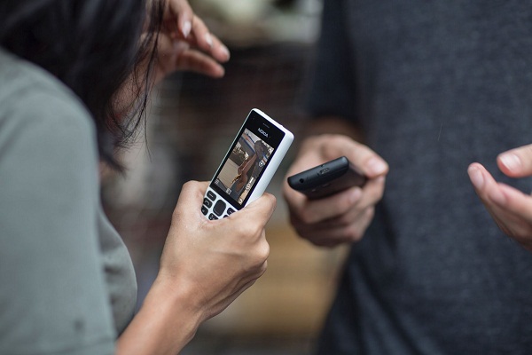 OMG…मात्र 1,950 रूपए में मिल रहा हैं NOKIA का ये रफ एंड टफ स्मार्टफोन, ये हैं फीचर्स