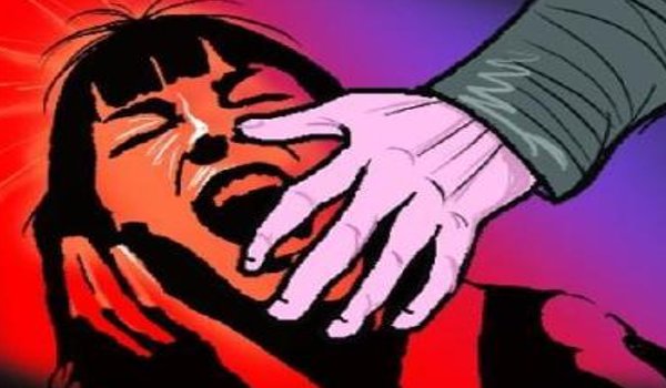 नाबालिग से दुष्कर्म के आरोप में टेंपो चालक अरेस्ट नाबालिग से दुष्कर्म के आरोप में टेंपो चालक अरेस्ट