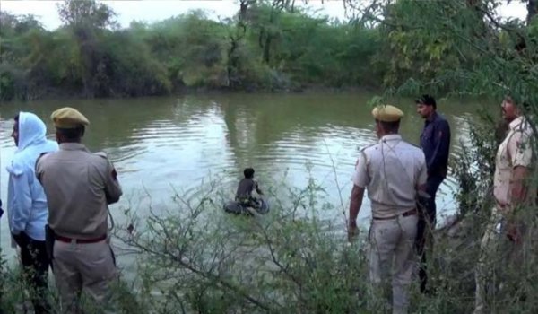 two Girls drown in pond while avoiding police raid in red light area in bharatpur