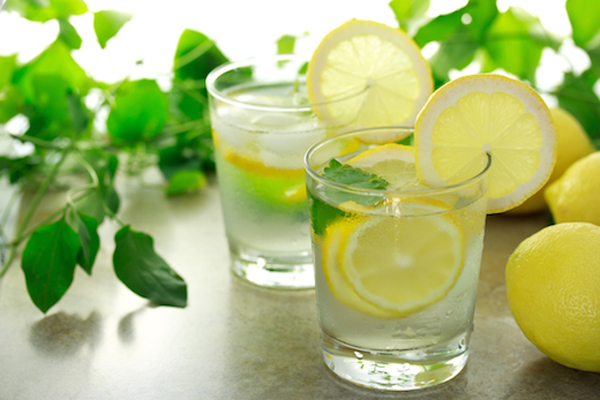 These drinks will help you with strong sunshine