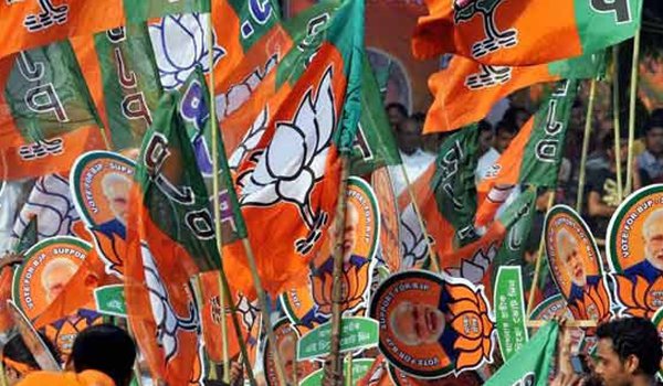 यूपी एग्जिट पोल : भाजपा सबसे बडी पार्टी, मिल सकती है 200 से अधिक सीटें