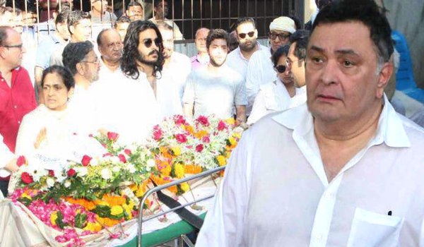 मेरी माैत के बाद कोई मुझे कंधा नहीं देगा : ऋषि कपूर मेरी माैत के बाद कोई मुझे कंधा नहीं देगा : ऋषि कपूर