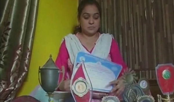 अमरोहा में राष्ट्रीय खिलाड़ी शुमायला झेल रही तीन तलाक का दंश