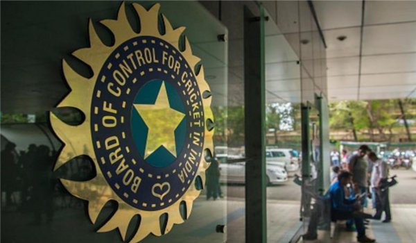 ICC ने कुल कमाई से BCCI की हिस्सेदारी में की भारी कटौती ICC ने कुल कमाई से BCCI की हिस्सेदारी में की भारी कटौती