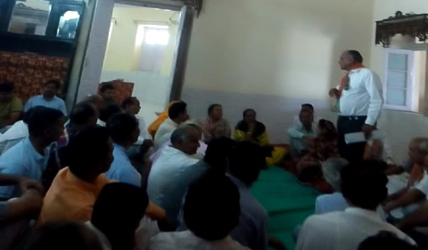 चिकित्सक एपीओ मामले में मंत्री और जिला प्रमुख निशाने पर, भाजपा बैठक में भी दिखा गुस्सा चिकित्सक एपीओ मामले में मंत्री और जिला प्रमुख निशाने पर, भाजपा बैठक में भी दिखा गुस्सा
