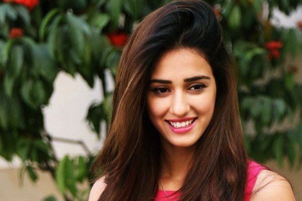 bollywood actress disha patani will perform in ipl