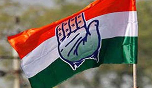 कांग्रेस ने ओपिनियन पोल के खिलाफ निर्वाचन आयोग से शिकायत की कांग्रेस ने ओपिनियन पोल के खिलाफ निर्वाचन आयोग से शिकायत की