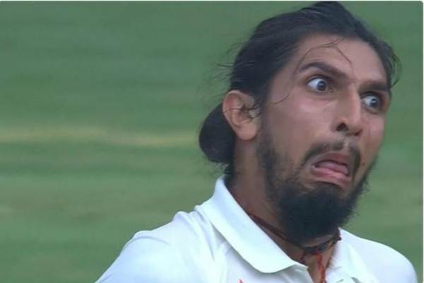 देखिए क्रिकेट के 10 मजेदार funny moments