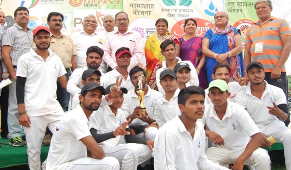 12वां दिन : पण्डित दीनदयाल उपाध्याय जन्म शताब्दी क्रिकेट प्रतियोगिता 12वां दिन : पण्डित दीनदयाल उपाध्याय जन्म शताब्दी क्रिकेट प्रतियोगिता