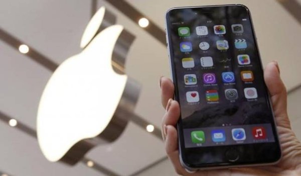 एपल के आईफोन 8 में फिंगरप्रिंट रीडर हो सकता है पीछे