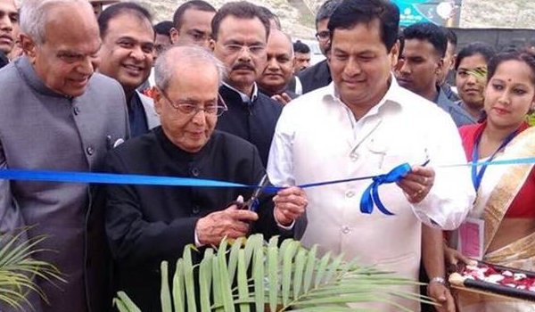 नमामि ब्रह्मपुत्र का उद्घाटन करने पहुंचे राष्ट्रपति : प्रधानमंत्री का ट्वीट नमामि ब्रह्मपुत्र का उद्घाटन करने पहुंचे राष्ट्रपति : प्रधानमंत्री का ट्वीट