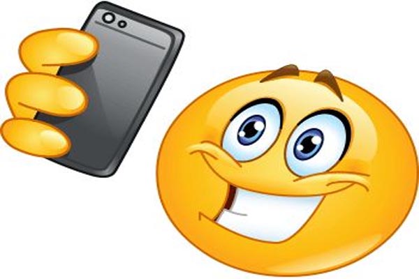 दुकानदार : बताइए जनाब क्या चाहिए दुकानदार : बताइए जनाब क्या चाहिए