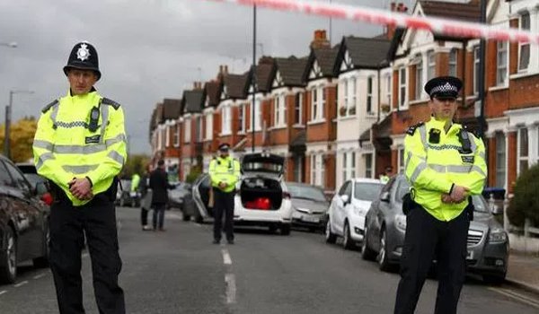लंदन पुलिस ने महिला को गोली मारी, आतंकी साजिश नाकाम