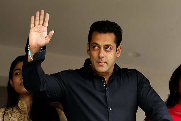 ’10 का दम’ के लिए करना होगा थोड़ा और वेट! ’10 का दम’ के लिए करना होगा थोड़ा और वेट!