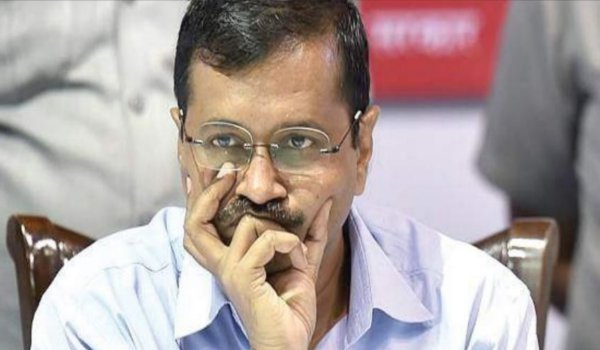 PWD घोटाले में केजरीवाल के संबंधी के घर पर छापेमारी PWD घोटाले में केजरीवाल के संबंधी के घर पर छापेमारी