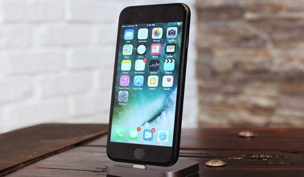 Apple IPhone 7 दुनिया का सबसे ज्यादा बिकने वाला स्मार्टफोन
