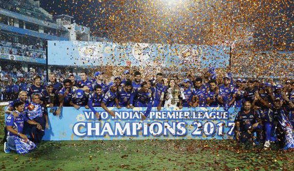 IPL-10 में 10, 662 रन सिर्फ बाउंड्री से बने IPL-10 में 10, 662 रन सिर्फ बाउंड्री से बने