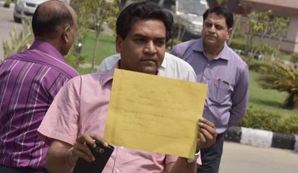 लाई-डिटेक्टर से करा लो जांच कौन सच्चा कौन झूठा : कपिल मिश्रा लाई-डिटेक्टर से करा लो जांच कौन सच्चा कौन झूठा : कपिल मिश्रा