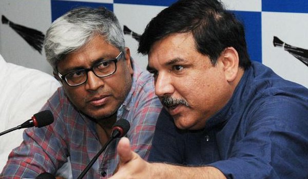आप को खत्म करने की साजिश कर रही भाजपा : संजय सिंह आप को खत्म करने की साजिश कर रही भाजपा : संजय सिंह