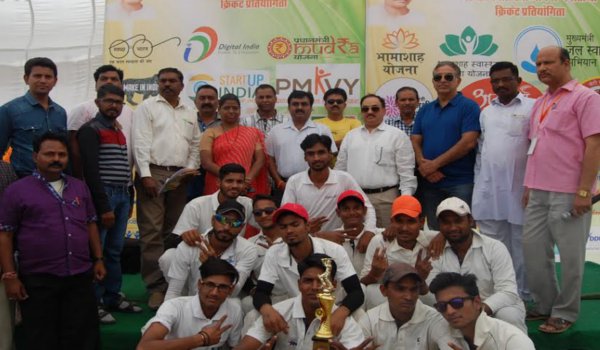 17वां दिन : पण्डित दीनदयाल उपाध्याय जन्म शताब्दी क्रिकेट प्रतियोगिता 17वां दिन : पण्डित दीनदयाल उपाध्याय जन्म शताब्दी क्रिकेट प्रतियोगिता