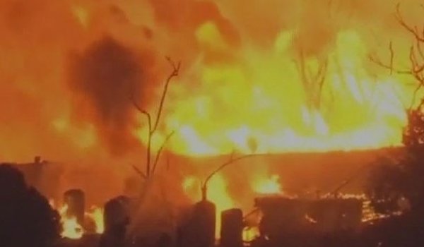 उत्तरप्रदेश : गाजियाबाद के रासायनिक कारखाने में आग