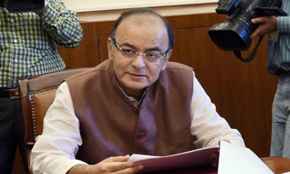 GST : विलासिता की वस्तुओं पर भारी टैक्स GST : विलासिता की वस्तुओं पर भारी टैक्स