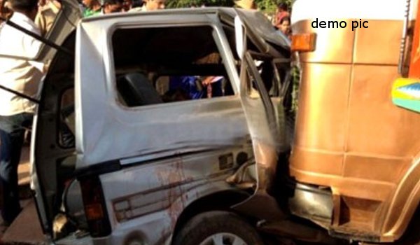 छत्तीसगढ़ : सूरजपुर में सड़क हादसा, 5 बारातियों की मौत