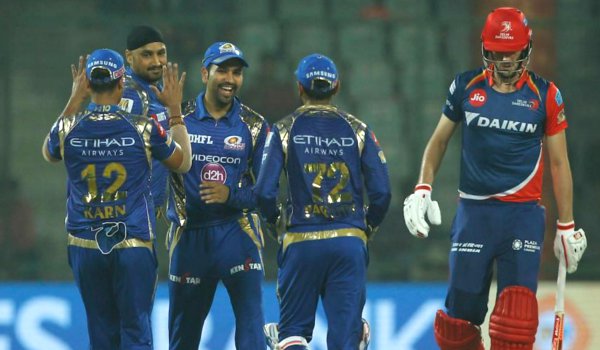 IPL 2017 : मुंबई ने दिल्ली को न्यूनतम स्कोर पर ढेर किया