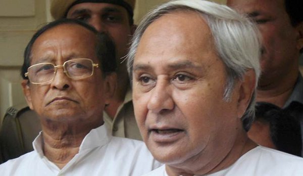 ओडिशा : मंत्रिमंडल में फेरबदल से पूर्व 10 मंत्रियों का इस्तीफा