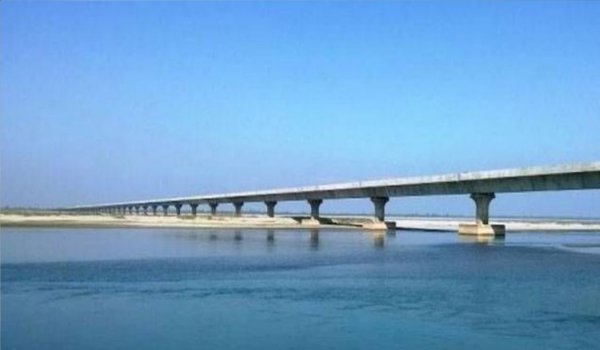 मोदी ने असम में देश के सबसे लंबे पुल का उद्घाटन किया