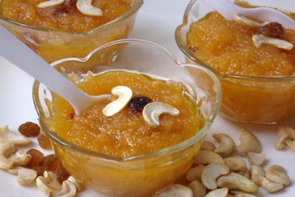 झटपट बनाए रवा केसरी रेसिपी झटपट बनाए रवा केसरी रेसिपी