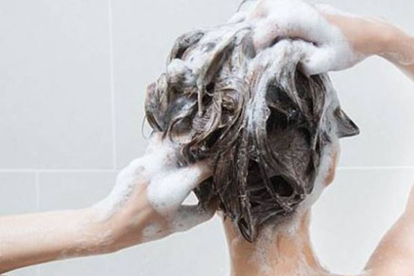 Shampoo can be used if daily, this disease