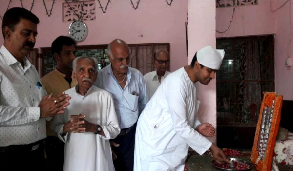 झूलेलाल मन्दिर नाका मन्दिर में सिन्धी बाल संस्कार शिविर का शुभारंभ झूलेलाल मन्दिर नाका मन्दिर में सिन्धी बाल संस्कार शिविर का शुभारंभ