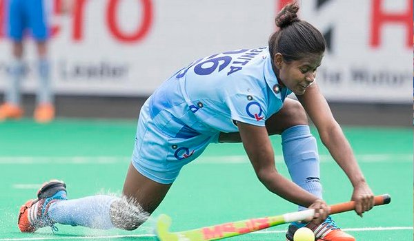 महिला हॉकी : सुनीता ने खेला अपना सौवां अंतर्राष्ट्रीय मैच