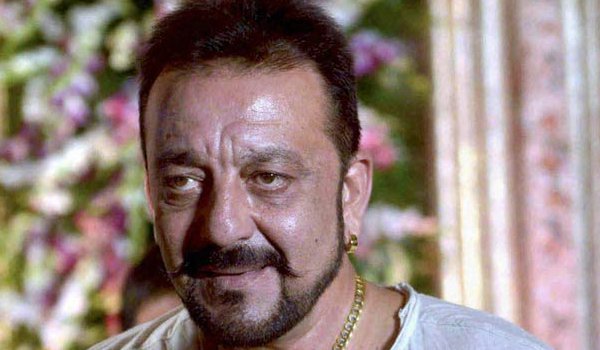 Adult Comedy के कारण संजय दत्त ने फिल्म Total Dhamal छोड़ी Adult Comedy के कारण संजय दत्त ने फिल्म Total Dhamal छोड़ी