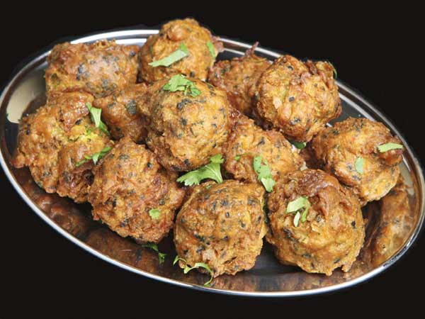 CHAWAL KE PAKODE RECIPE