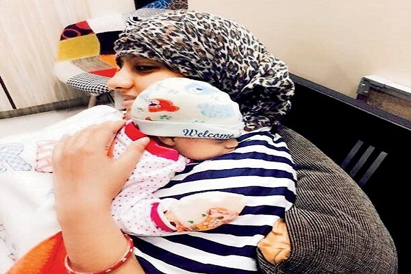 न्यूली मॉम दीपिका सिंह ने शेयर की बेटे कि पहली Pic न्यूली मॉम दीपिका सिंह ने शेयर की बेटे कि पहली Pic