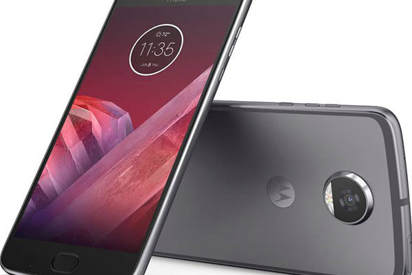 MOTO Z2 FORCE SMARTPHONE की गैलरी के लिए यहां क्लिक करें MOTO Z2 FORCE SMARTPHONE की गैलरी के लिए यहां क्लिक करें
