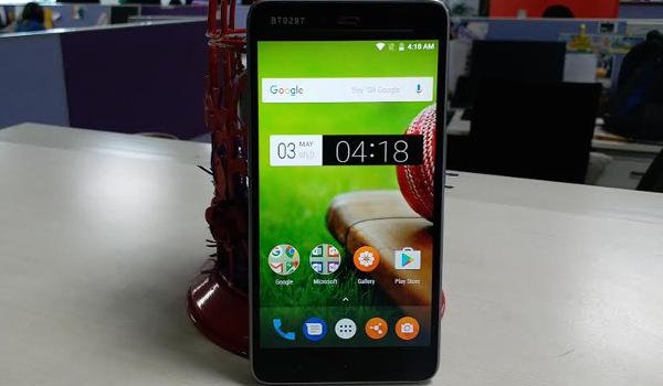 Smartron SRT Phone : एंड्रायड बेहतरीन, धूप में भी चले दमदार Smartron SRT Phone : एंड्रायड बेहतरीन, धूप में भी चले दमदार